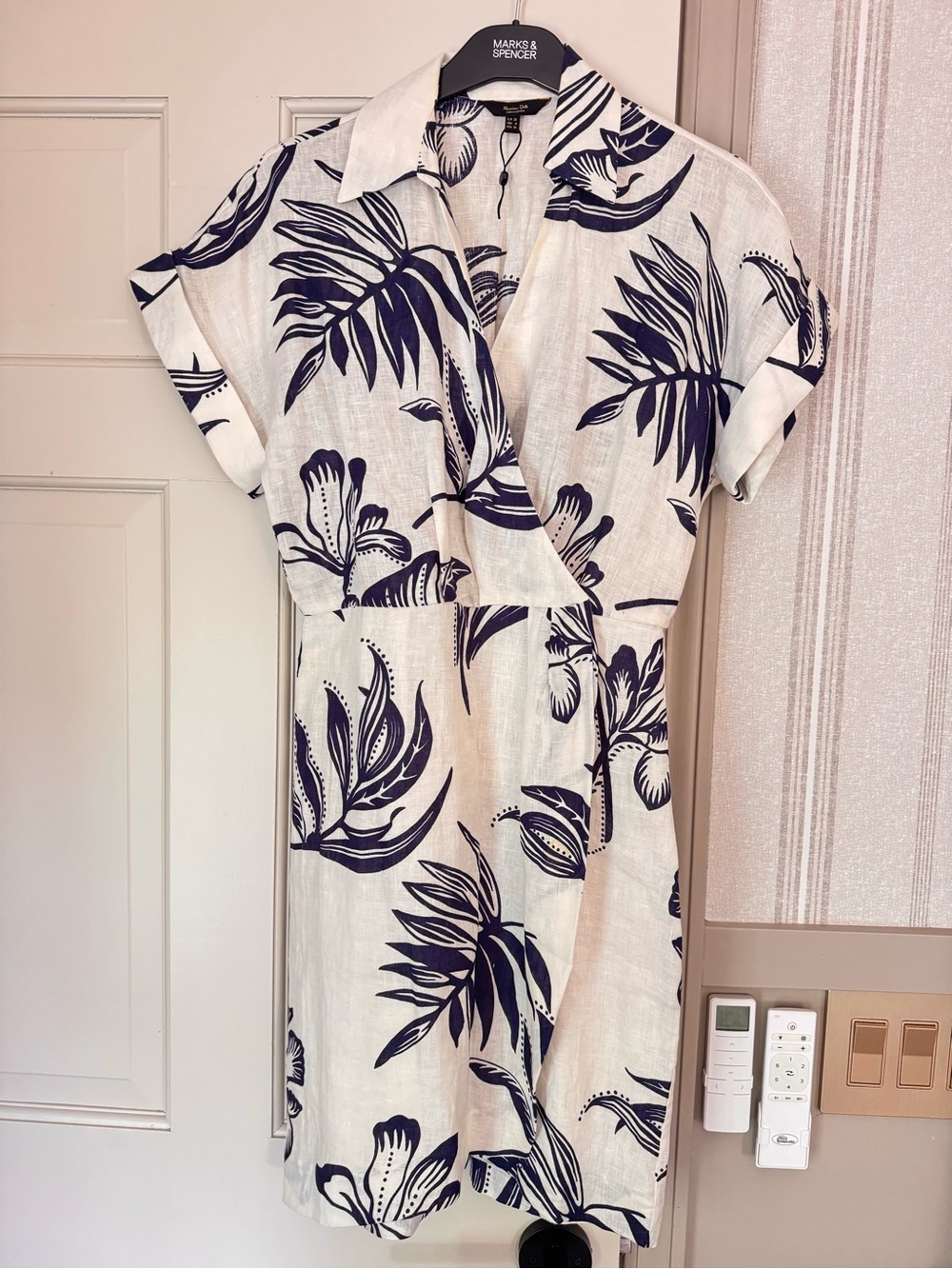 Massimo Dutti White Linen-Blend Midi Dress with Navy Botanical Print